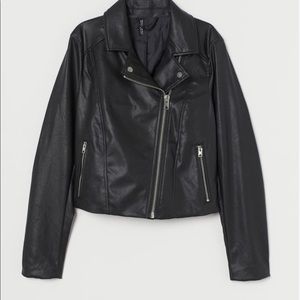 Faux leather H&M jacket with diagonal zipper, looks so stylish, slightly worn.